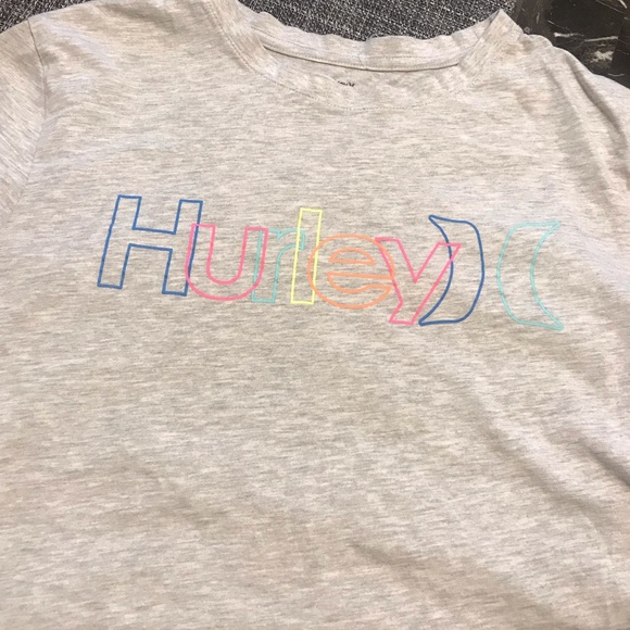 Cute Hurley tshirt ❤️❤️ - Picture 2 of 4